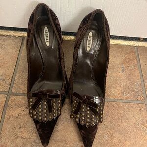 Le Silla Dark Brown Studded Suede and Leather Heels Vero Cuoio